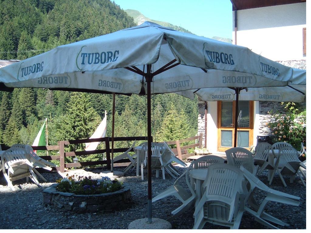 Albergo Pineta Gerola Alta Luaran gambar