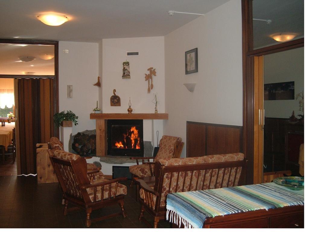 Albergo Pineta Gerola Alta Luaran gambar